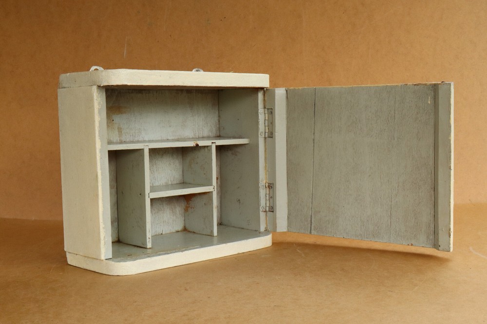 Antique Vintage Wooden Medical Box First Aid Chest Wall Shelf Cupboard 1940’s