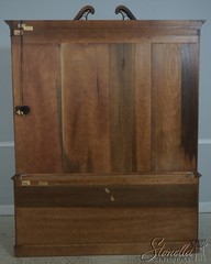 72770: HENREDON 4 Door Mahogany China Curio Cabinet