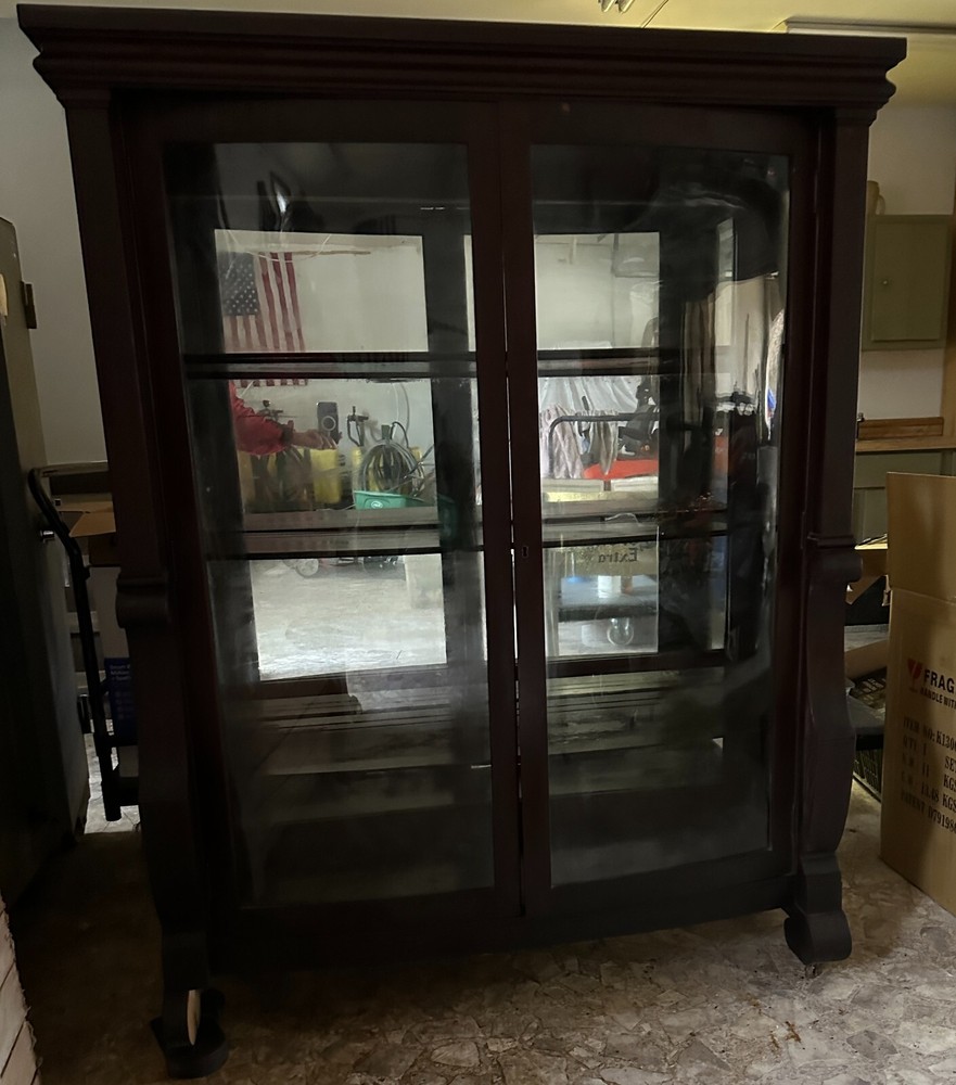 Vintage curved glass and mirrored china cabinet hutch