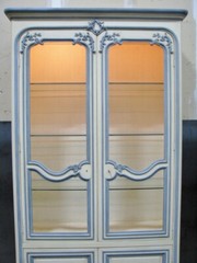 Vintage Baker Furniture Painted Louis XV Provincial Style Display Mfg. #3858.5
