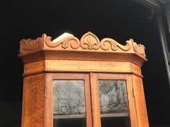 STUNNING antique Quartersawn oak corner cabinet glass doors mirrored shelf 99″ h