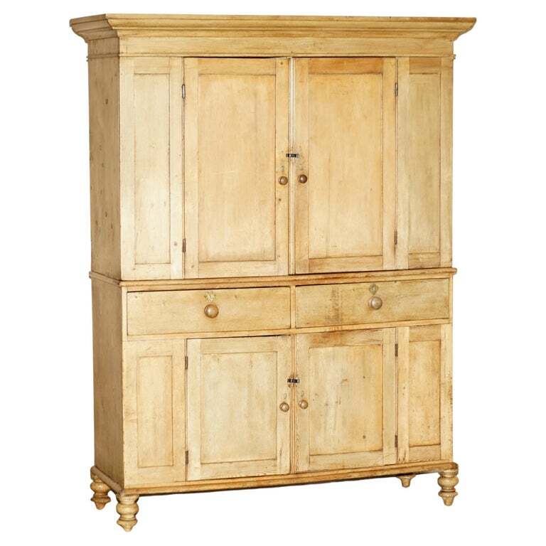 LARGE ANTIQUE VICTORIAN CIRCA 1880 OAK HOUSEKEEPERS CUPBOARD DRAWERS LINEN POTS