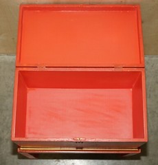 ANTIQUE JAPANNED ORIENTAL SIDE TABLE CHEST ON STAND HAND PAINTED AND LACQUERED