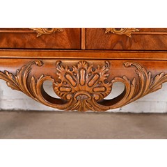 Romweber Chippendale Flame Mahogany Breakfront Bookcase Cabinet, Circa 1920s