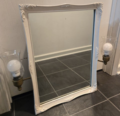 VINTAGE SEARS FRAMED MIRROR MEDICINE CABINET WITH SCONCE LIGHTS