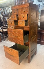 Antique American Quarter-Sawn Oak Globe 8 Drawer File Cabinet Circa 1920