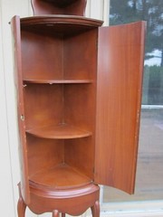 QUEEN ANNE STYLE CORNER CABINET, HAND PAINTED ,Vintage