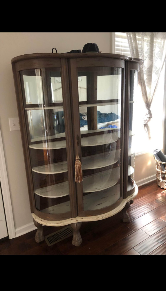 Antique Tiger Oak Curved Glass Front And Sides China Curio Cabinet Original Key
