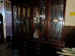 Thomasville CHINA Cabinet