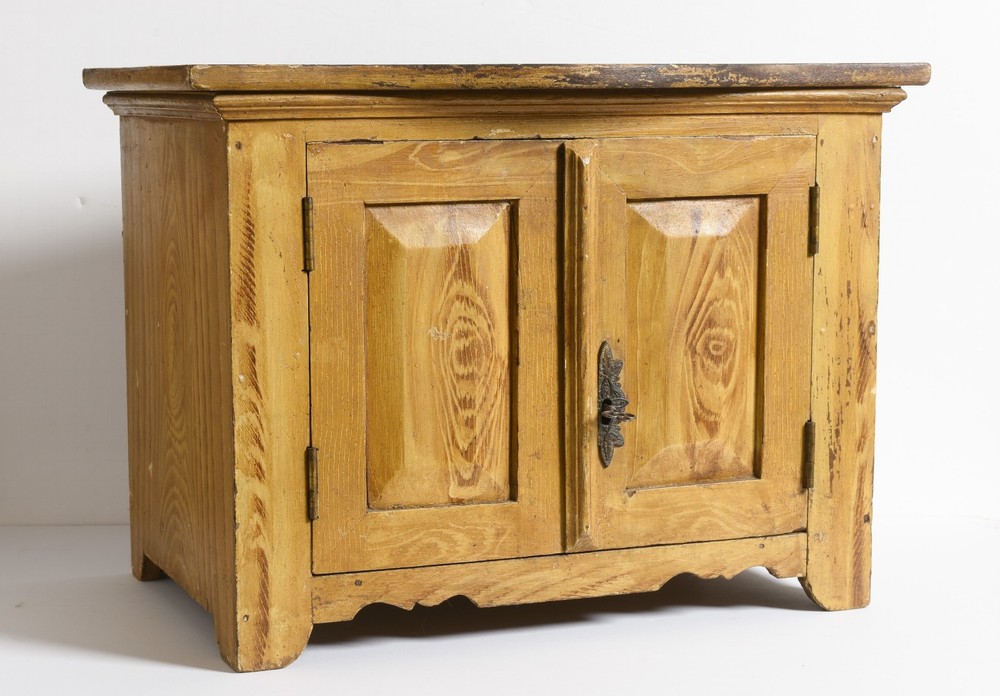 17″W, Antique 1930s small Children’s 2 door Cabinet, faux wood grain painted.