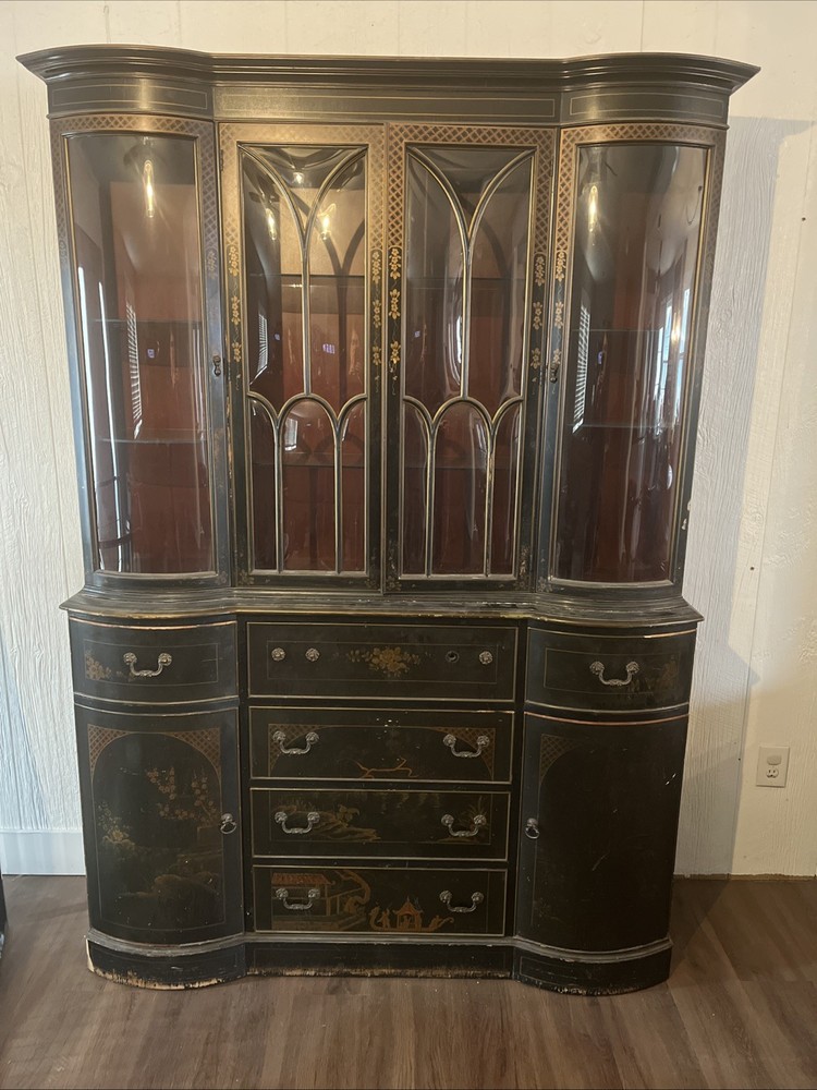 Union National Fine Furniture Black Enamel Oriental Lighted China Cabinet
