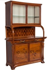 LOUIS MAJORELLE NANCY “VIGNES” SIGNED BUFFET VITRINE SIDEBOARD. ca. 1902