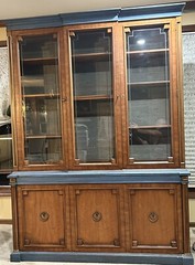 HENREDON 3 Door Bookcase China Cabinet Vintage