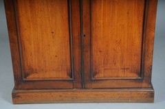 Victorian Mahogany Bookcase Cabinet, Mahogany, England, 19th Century