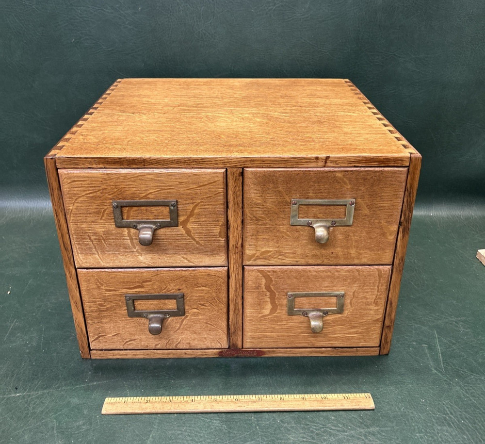 Antique Wagemaker Dovetailed Quarter Sawn Oak 4 Drawer Library Card Cabinet