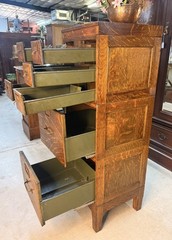 Antique American Quarter-Sawn Oak Globe 8 Drawer File Cabinet Circa 1920
