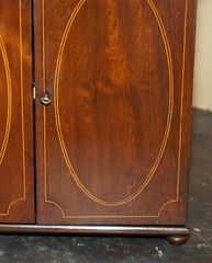 FULLY RESTORED FINE & ANTIQUE GEORGIAN SHERATON COLLECTORS CABINET CIRCA 1820