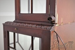 LF33074: MASTER CRAFTSMAN Quality Chinese Chippendale Mahogany Display Cabinet