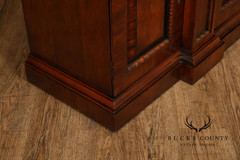 Henredon Furniture Georgian Style Mahogany Breakfront