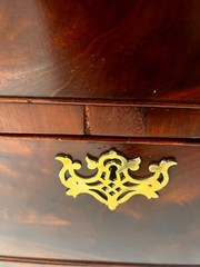Gorgeous Antique American crotch mahogany 5 drawer dresser chest, circa 1850’s
