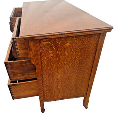 Antique American Quarter-Sawn White Oak Dresser, Chest of Drawers, Buffet