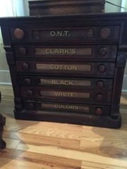 CLARK’S SPOOL CABINET 6 PIECE SET / GOLD LETTERS with BLACK SHADOW.