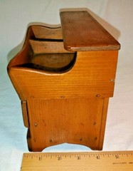 Vintage SALESMAN’S SAMPLE DRY SINK Miniature Furniture RARE ITEM