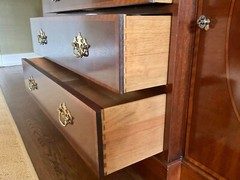 Vintage Baker Furniture Mahogany Georgian Style Lighted Breakfront Cabinet