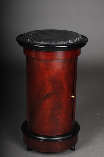 G-Gm-152 L Tonneau, Bar Cabinet, Side Table in Biedermeier Style Mahogany