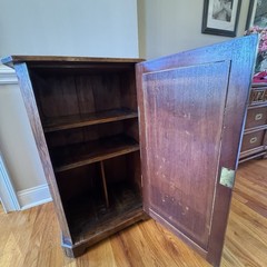 French Philippe 19th C. Burl Walnut Marquetry Cabinet w/ Key Antique