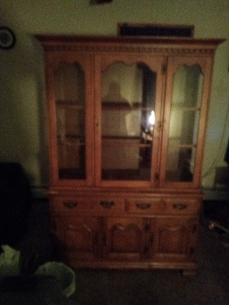 Cabinet For Sale $200 Pick Up Only Rock Falls Illinois