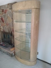 Drexel USA Heritage Insignia Illuminated Burl Maple/Glass Display Unit Cabinet