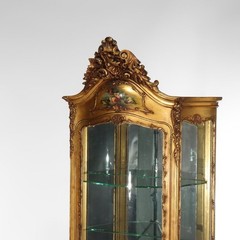 Giltwood Bombay Serpentine Vitrine With Verdis Martin Panels c1890