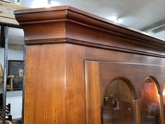 Statton Chippendale Style Solid Cherry Corner Cabinet with Keys