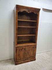 Ethan Allen Bookcase French Country Display Cabinet Shell Carved Fin. 236 B