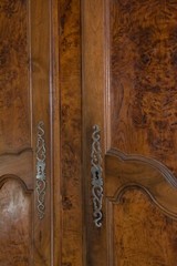 Provenzal style cupboard or wardrobe. Walnut wood and root,18thc. Lacks moulding