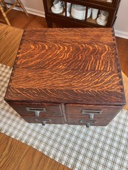 Antique Tiger Oak 4-Drawer 3″ x 5″ Card Catalog Library File Cabinet