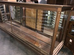 c1900 vintage oak glass floor country store case 98x 42.5 x27 reeded column edge