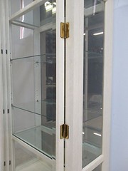 Hickory White Ivory Mebane Crystal Curio China Cabinet Hutch B