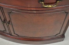 Vintage Morganton Duncan Phyfe Mahogany Bow Front Corner China Cabinet Curio
