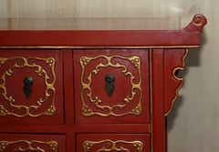 RARE ORIENTAL CHINESE EXPORT VINTAGE CABINET LOTS OF DRAWERS FOR FINE TEAS