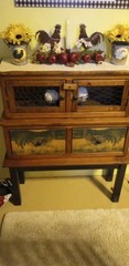 Beautiful Rooster Cabinet, the size is 11 bottom 10 middle 91/2 top and 38 high