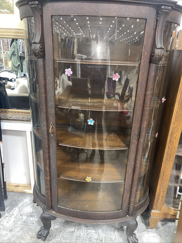 Antique Oak Curio China Cabinet – original finish