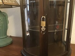 Vintage Mini Curio Display Cabinet Glass Front Shelves Vendors Re-Sellers Locks