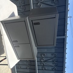 Wall cabinets by RBcomponents Bottom is 32×16, top single is 24×16 14”deep both