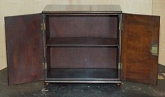 FULLY RESTORED FINE & ANTIQUE GEORGIAN SHERATON COLLECTORS CABINET CIRCA 1820
