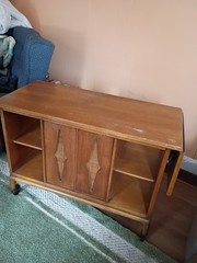 Vintage Cabinet/Console Good condition, Brown