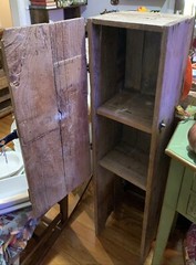 Primitive Country Style Hand Painted 1 Door Cupboard Cabinet W/ 2 Shelves