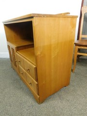 VTG 36″W Maple ’70s E Allen-esque Console Louver Doors Cabinet Chest Colonial VG