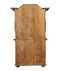 18TH CENTURY SCANDINAVIAN PINE BAROQUE CUPBOARD